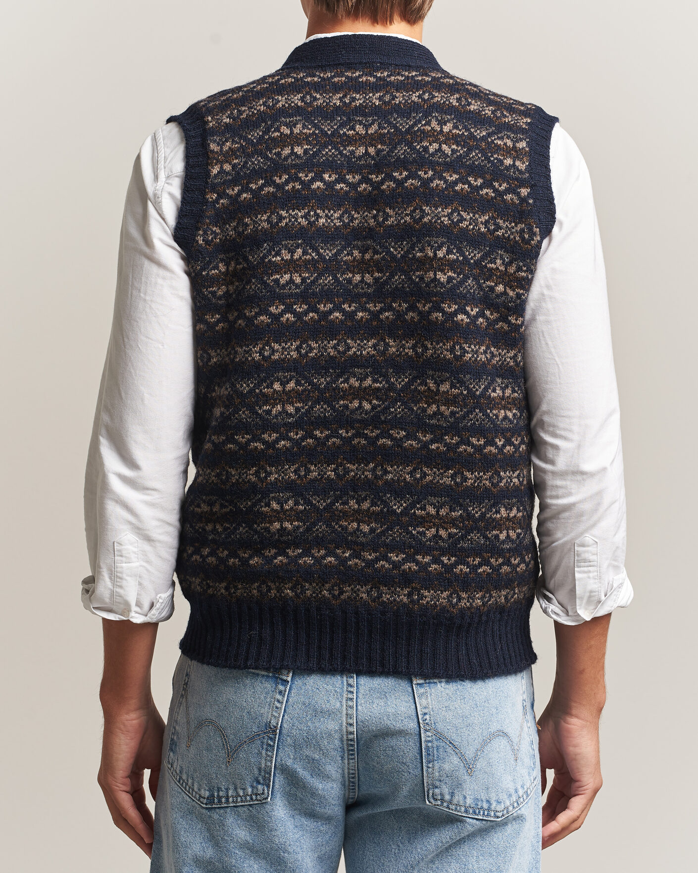 Herren | Pullover | Jamieson's of Shetland | Jamiesons Of Shetland All Over Fair Isle Waistcoat Navy