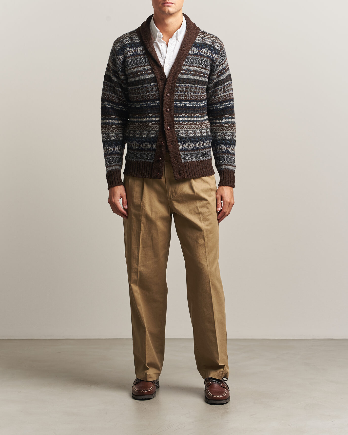 Herren | Pullover | Jamieson's of Shetland | Jamiesons Of Shetland All Over Fair Isle Shawl Collar Cardigan Brown