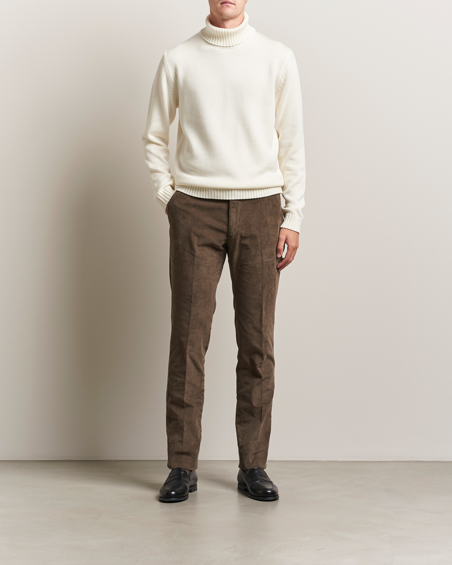 Herren | Hosen | Incotex | Slim Fit Baby Corduroy Trousers Taupe