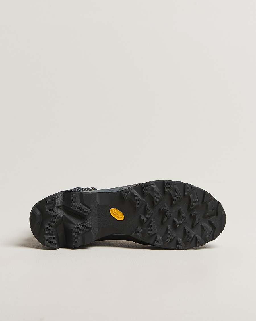 Herren | Boots | La Sportiva | Aequilibrium GTX Hiking Boots Carbon/Jungle