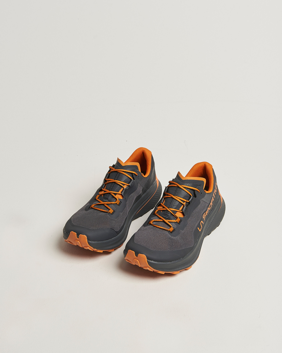 Herren | Trail Sneaker | La Sportiva | Prodigio Trail Run Sneakers Carbon/Marmalade