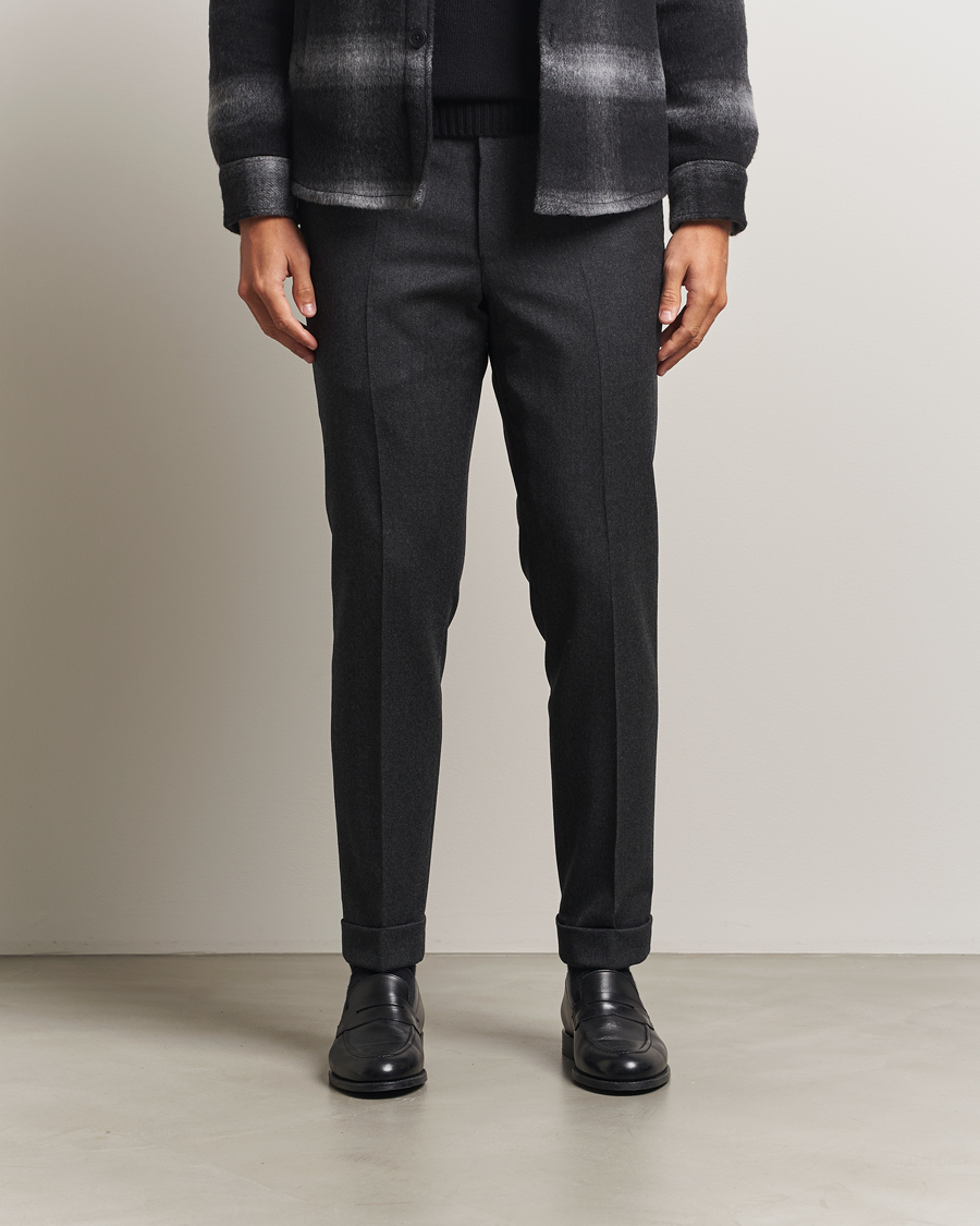 Herren | Hosen | Oscar Jacobson | Dandy Turn Up Flannel Trousers Charcoal