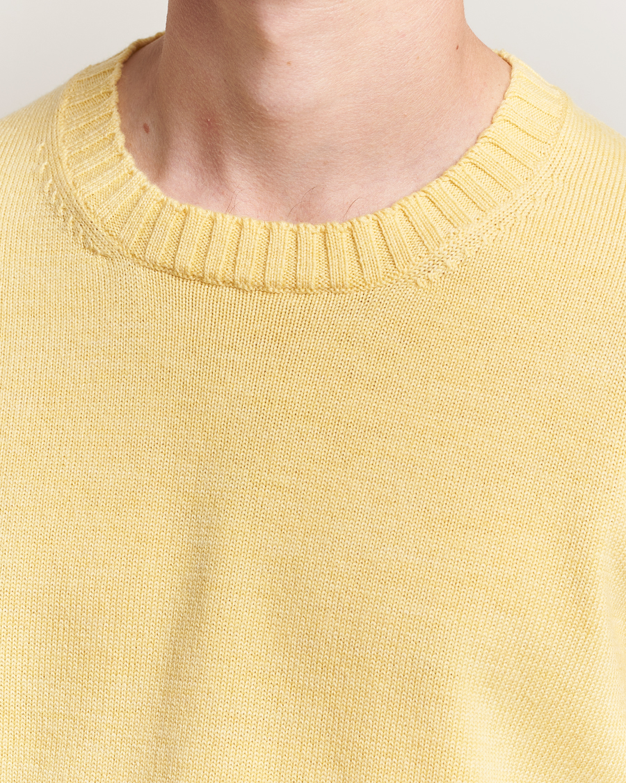 Herren | Pullover | Piacenza Cashmere | Brushed Wool Crew Neck Yellow