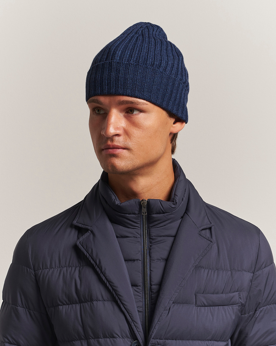 Herren | Mützen | Piacenza Cashmere | Ribbed Cashmere Beanie Dark Blue