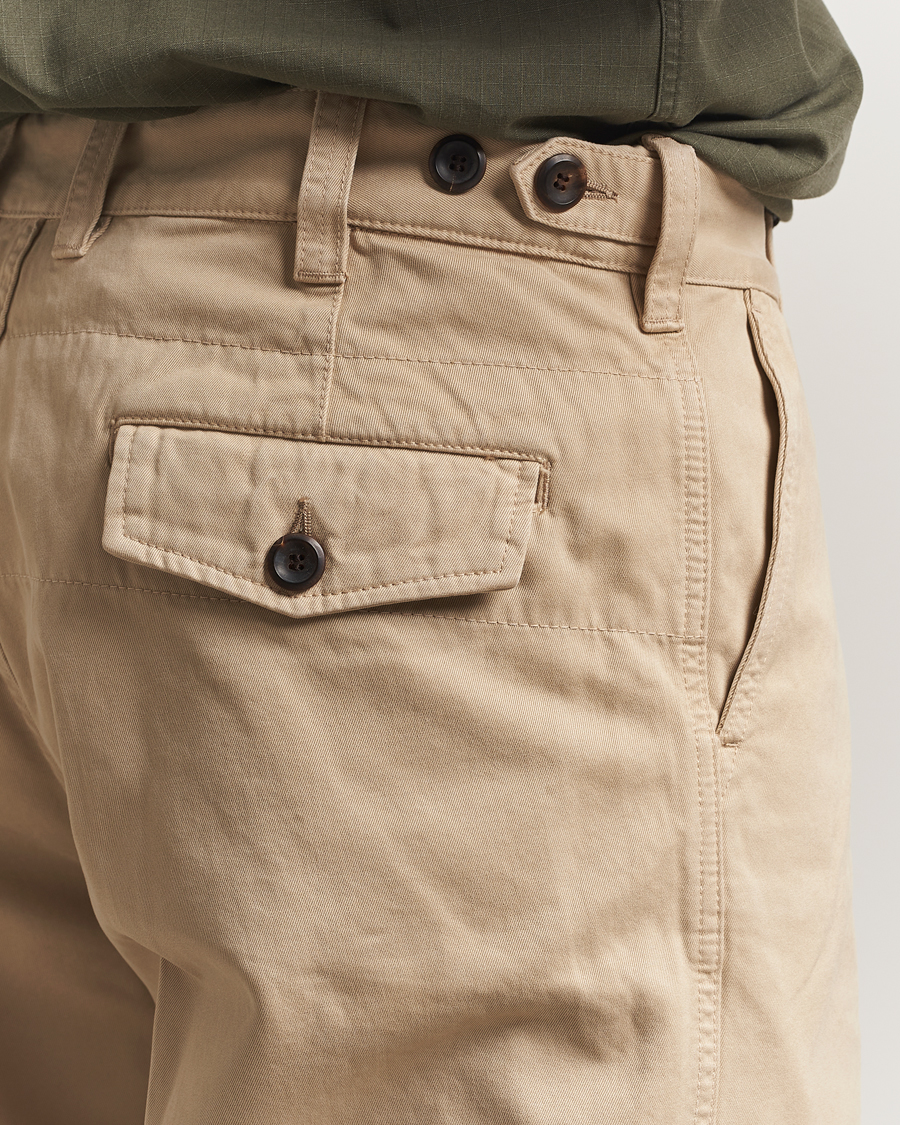 Herren | Hosen | Drake's | Flat Front Peached Cotton Chino Sand