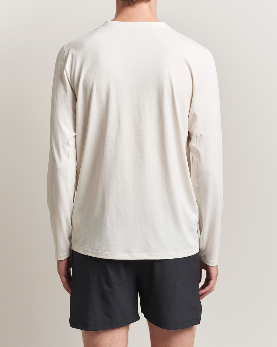 Herren | T-Shirts | Arc'teryx | Cormac Long Sleeve T-Shirt Arctic Silk Heather