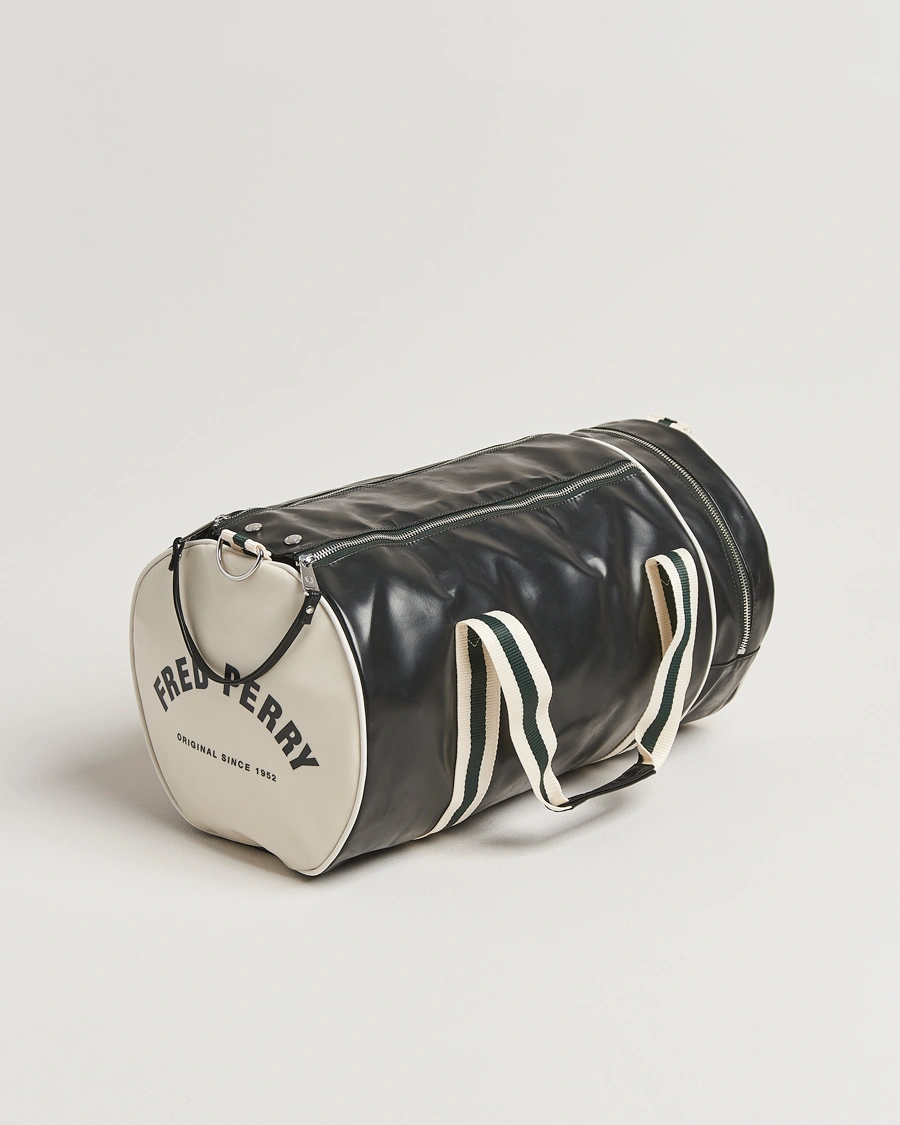 Herren | Taschen | Fred Perry | Classic Barrel Bag Night Green/Ecru
