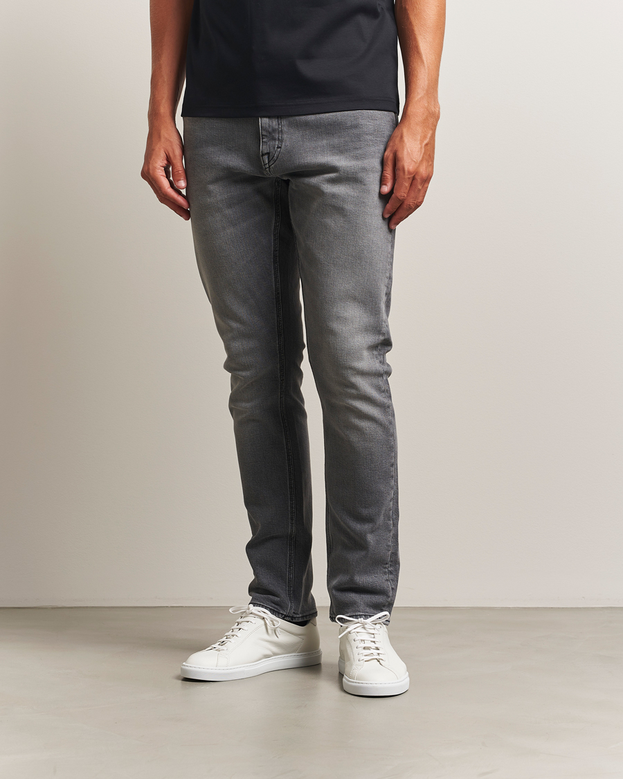 Herren | Jeans | Tiger of Sweden | Pistolero Jeans Washed Grey