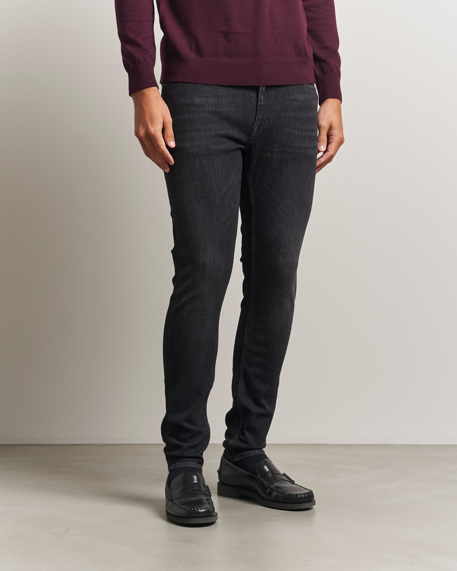 Herren | Jeans | Tiger of Sweden | Evolve Jeans Washed Black