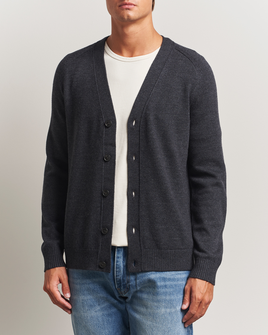 Herren | Pullover | Tiger of Sweden | Eddie Merino Cardigan Grey Street