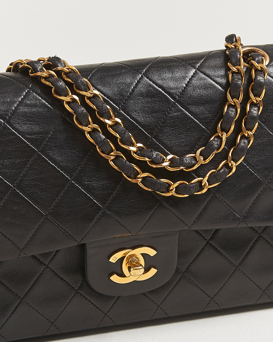 Herren | Gifts for Her | Chanel Pre-Owned | Classic Double Flap Medium Lambskin Black