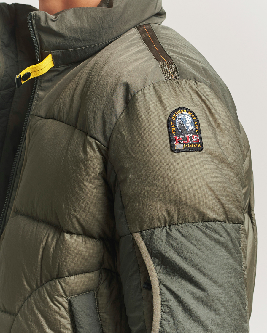 Herren | Jacken | Parajumpers | Yari Mountain Out Loud Down Jacket Olive Grey
