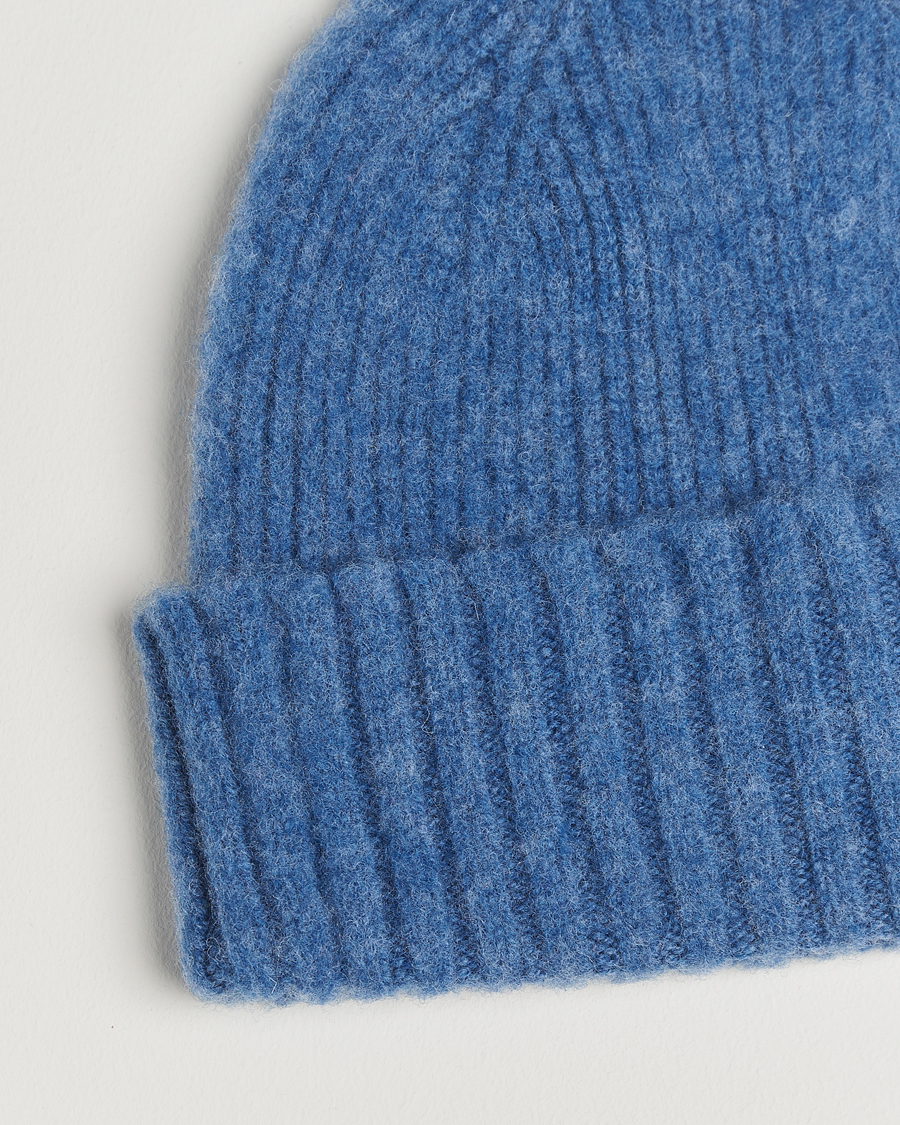 Herren | Mützen | Robert Mackie | Rona Ribbed Shaggy Lambswool Beanie Light Blue