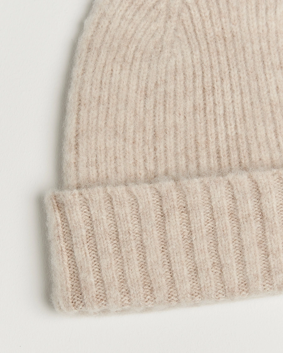 Herren | Mützen | Robert Mackie | Rona Ribbed Shaggy Lambswool Beanie White