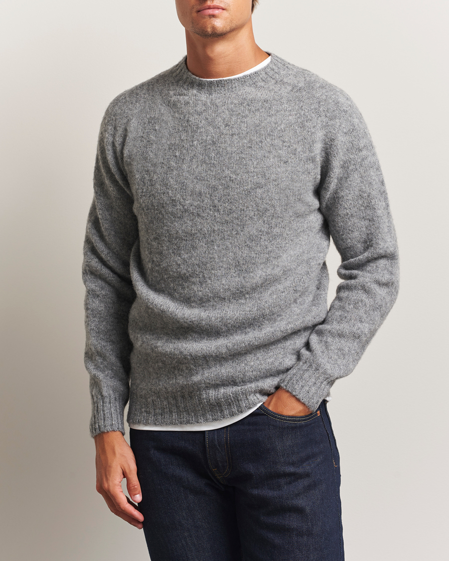 Herren | Pullover | Harley Of Scotland | Brushed Supersoft Lambswool Crewneck Mid Grey