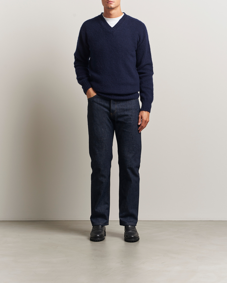 Herren | Pullover | Harley Of Scotland | Brushed Supersoft Lambswool V-Neck Navy