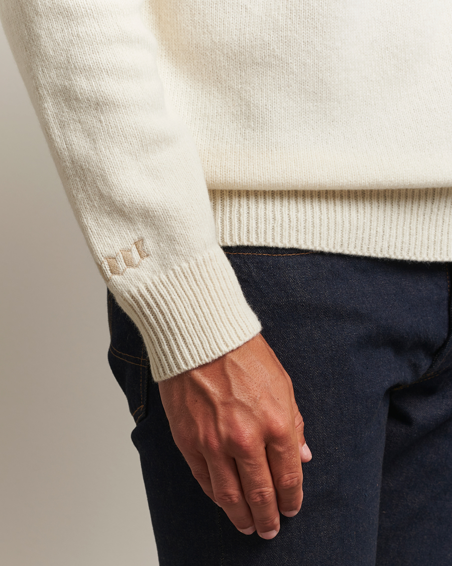 Herren | Pullover | Baracuta | Flag Logo Wool Turtleneck Antique White
