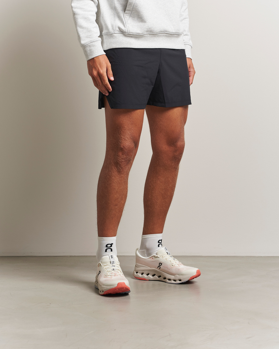 Herren | Trail Sneaker | On | Cloudsurfer Trail Ivory/Ghost