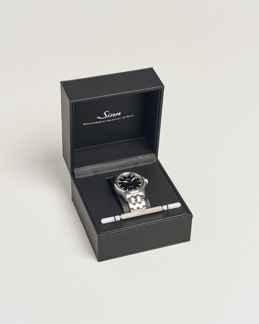 Herren | Pre-Owned & Vintage Watches | Sinn Pre-Owned | 556 Date Stainless Steel Watch