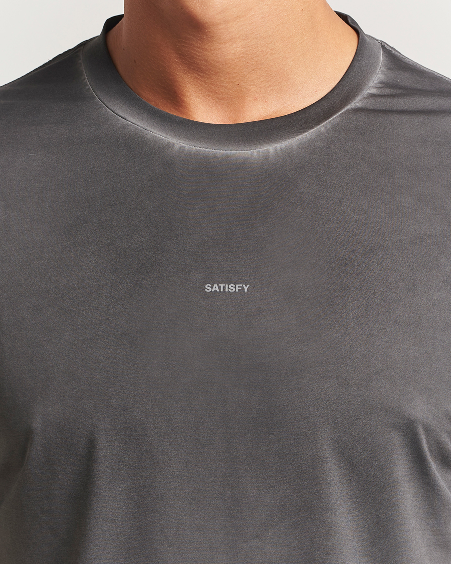 Herren | T-Shirts | Satisfy | AuraLite T-Shirt Pigment Black