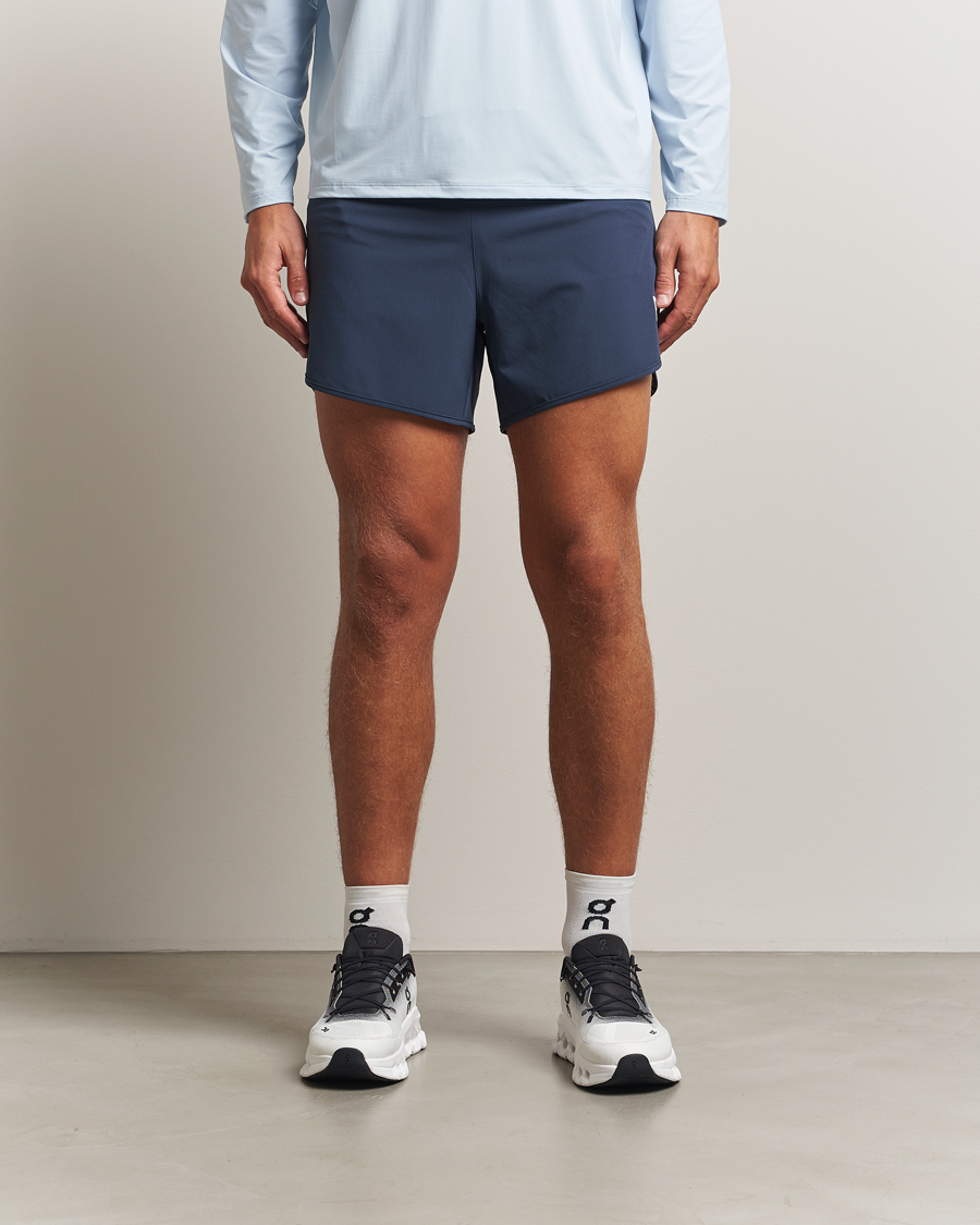 Herren | Shorts | District Vision | 5 Inch Training Shorts Pacific Blue