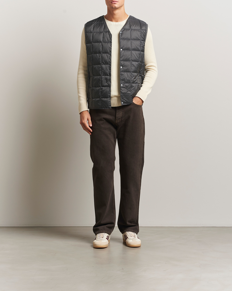 Herren | Jacken | TAION | V-Neck Lightweight Down Vest Dark Grey