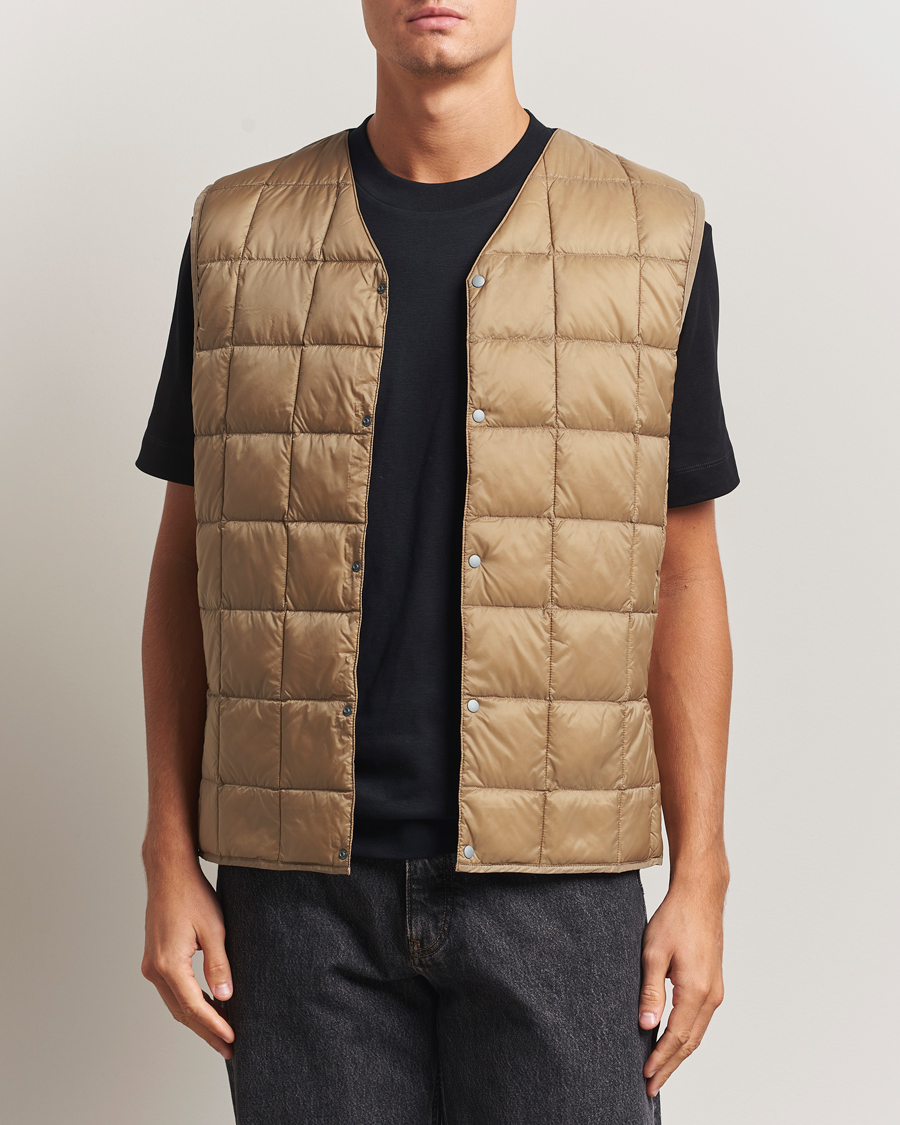 Herren | Westen | TAION | V-Neck Lightweight Down Vest Greige