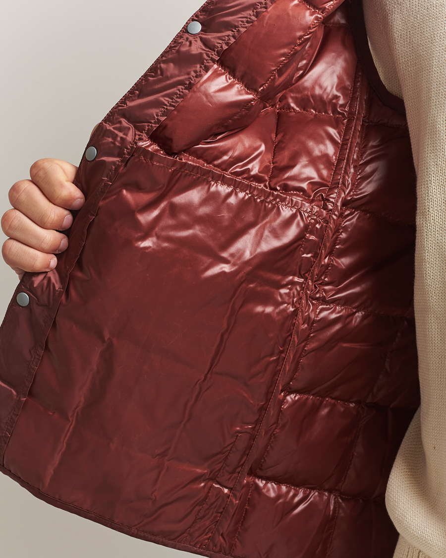 Herren | Jacken | TAION | V-Neck Lightweight Down Vest Dark Red