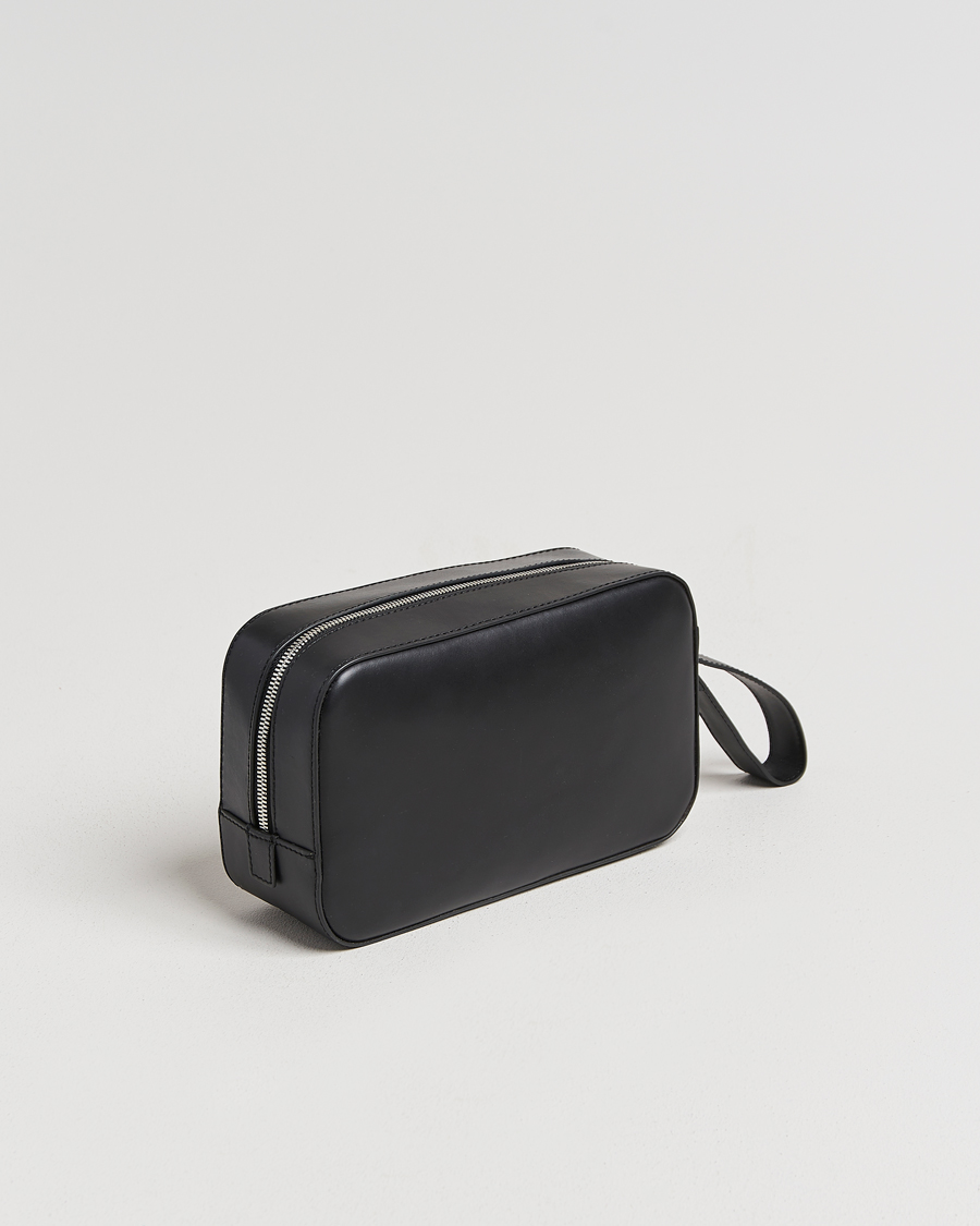 Herren | Taschen | Tiger of Sweden | Balnea Smooth Leather Washbag Black