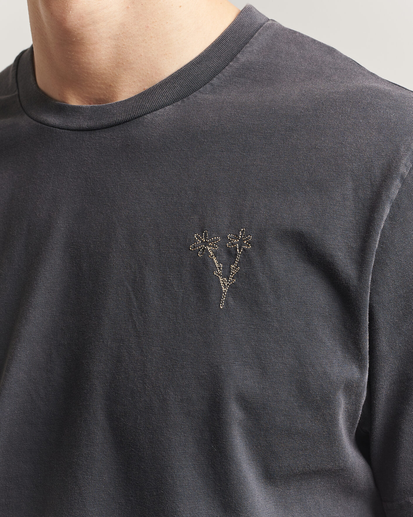 Herren | T-Shirts | Forét | Bouquet T-Shirt Washed Black