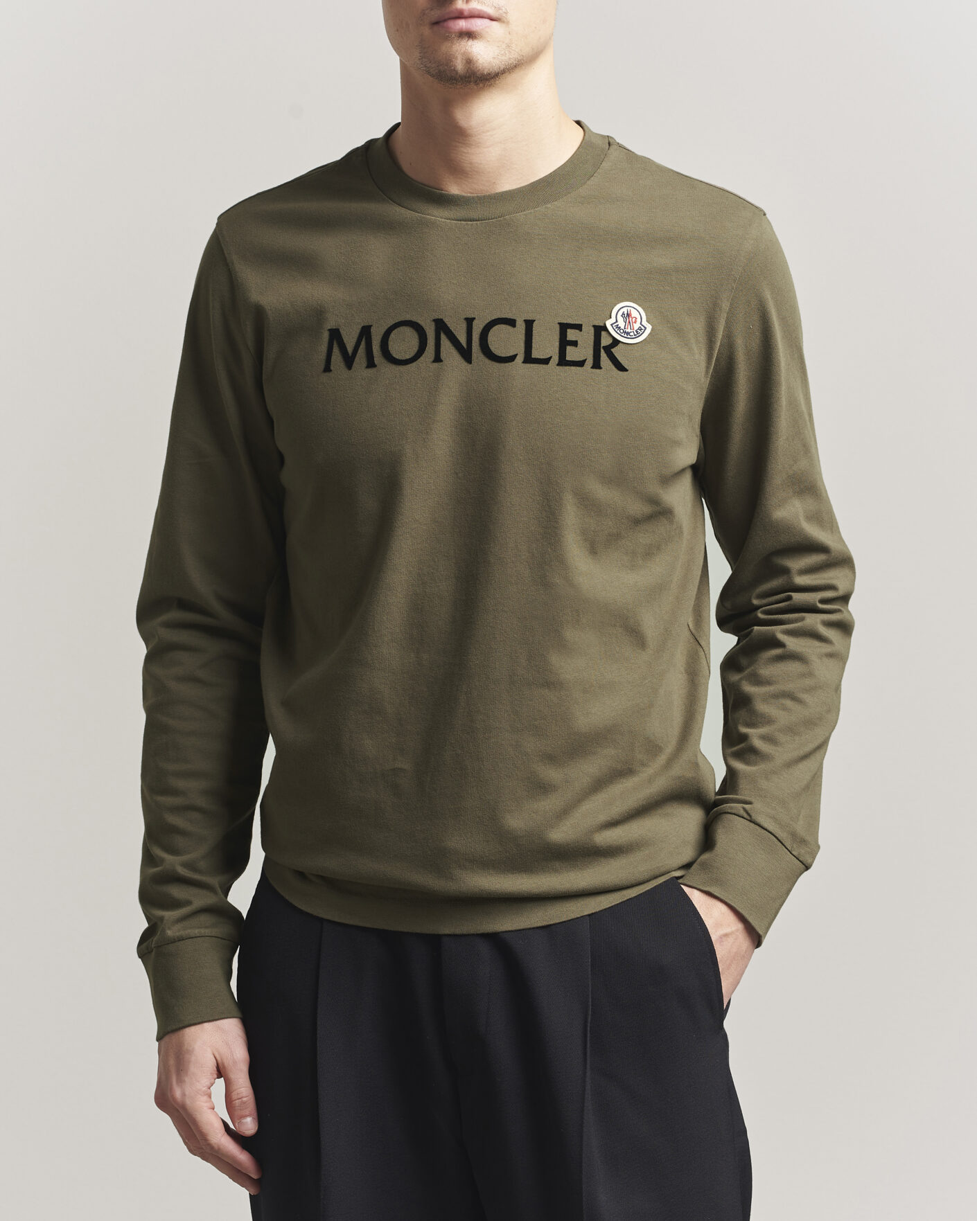 Herren | T-Shirts | Moncler | Lettering Logo Long Sleeve T-Shirt Desert