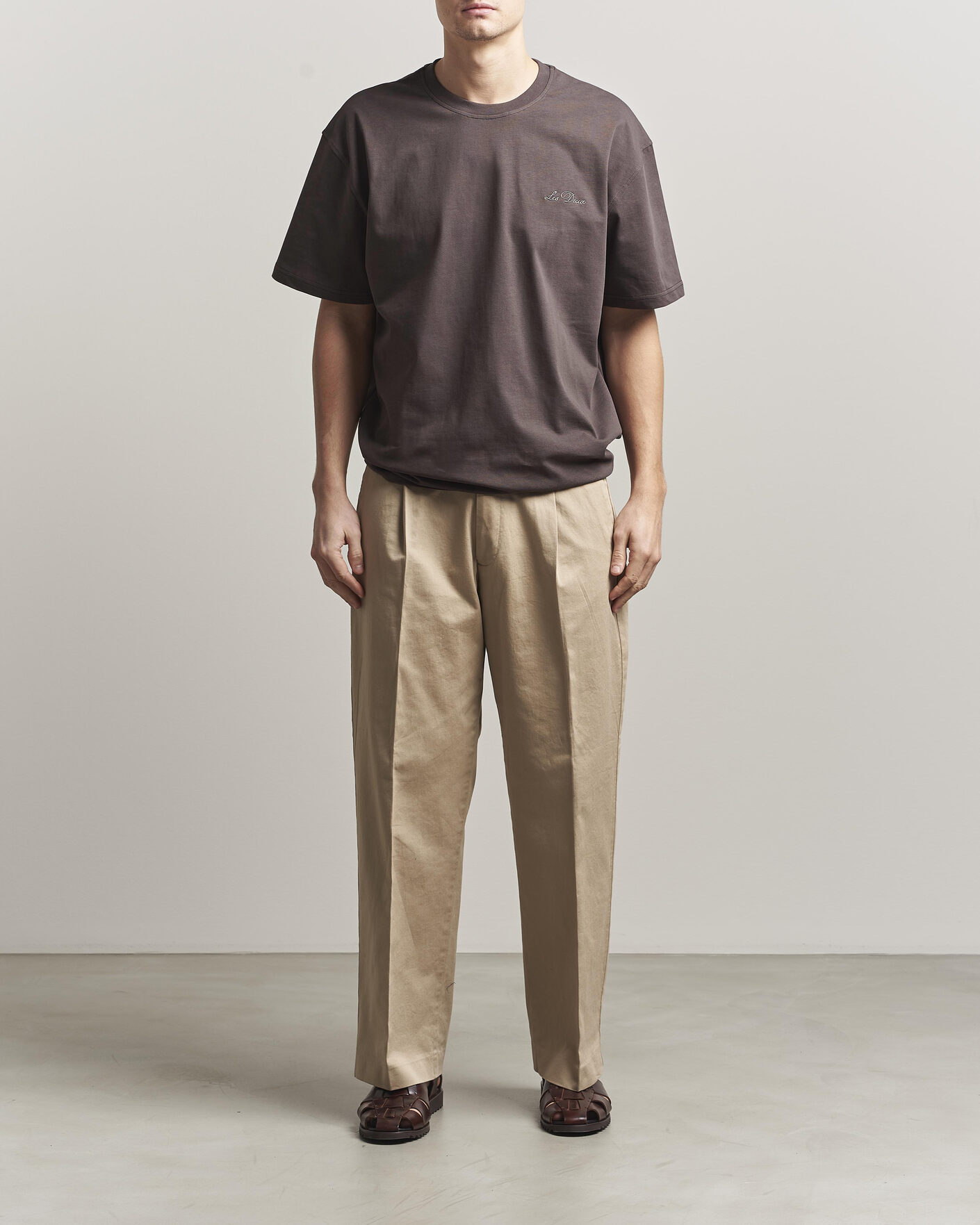 Herren | T-Shirts | LES DEUX | Crew T-Shirt Coffee Brown