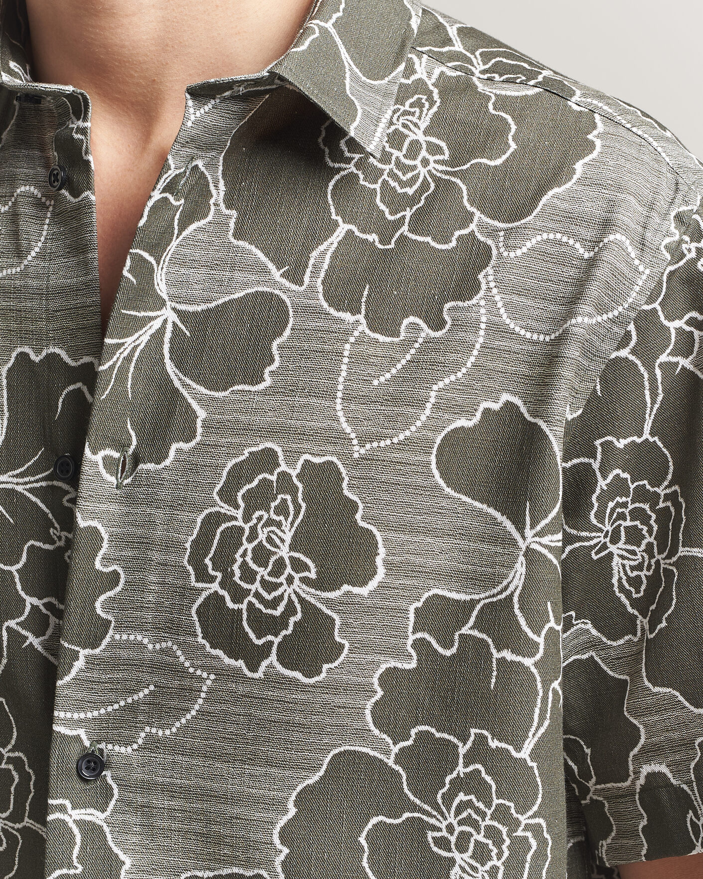 Herren | Hemden | LES DEUX | Charlie Poppy AOP Short Sleeve Shirt Olive Night