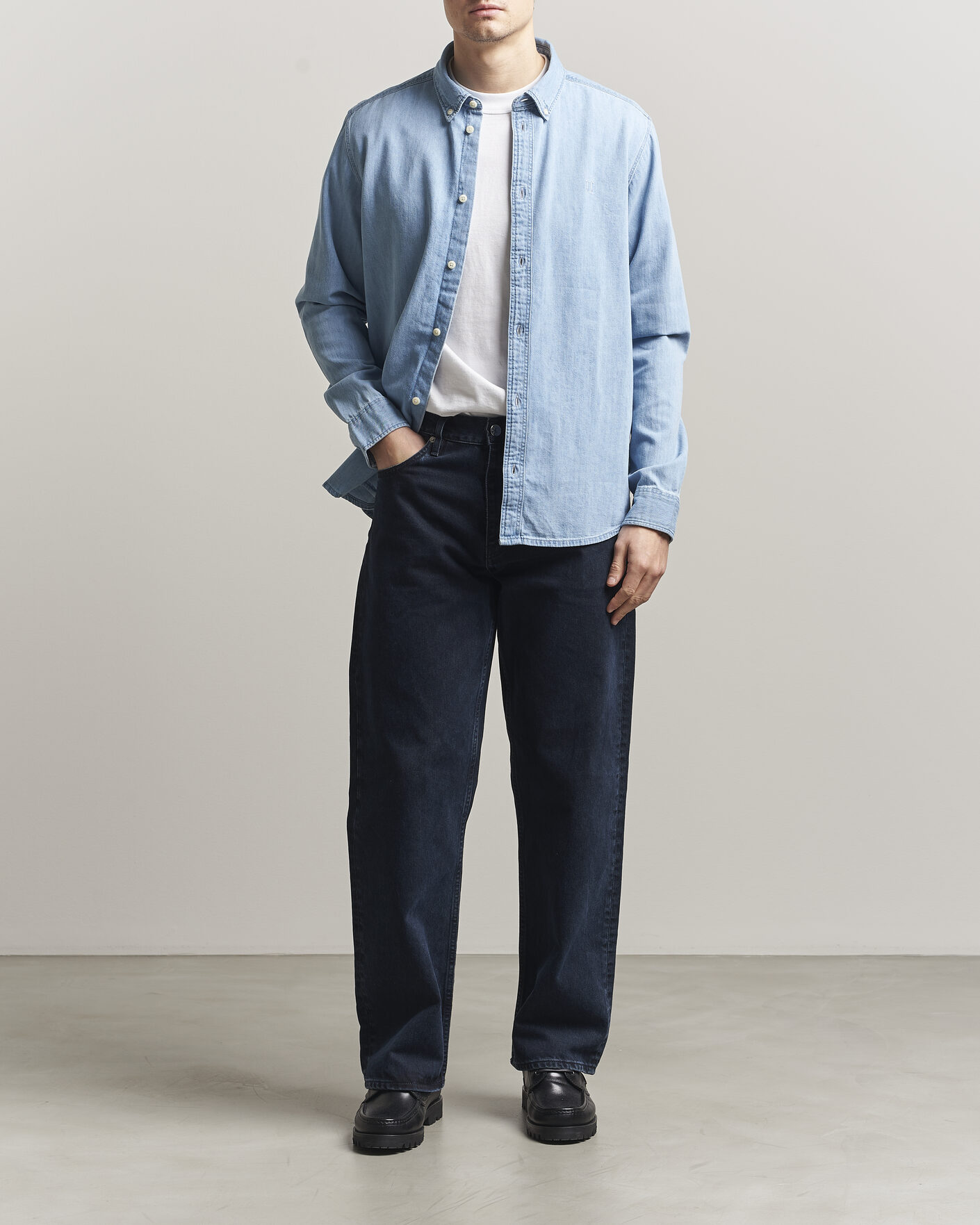 Herren | Hemden | LES DEUX | Konrad Denim Shirt Light Indigo Wash