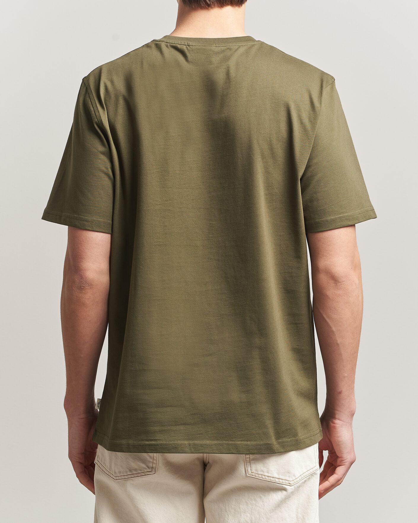 Herren | T-Shirts | LES DEUX | Brday Emblem T-Shirt Olive Night Green