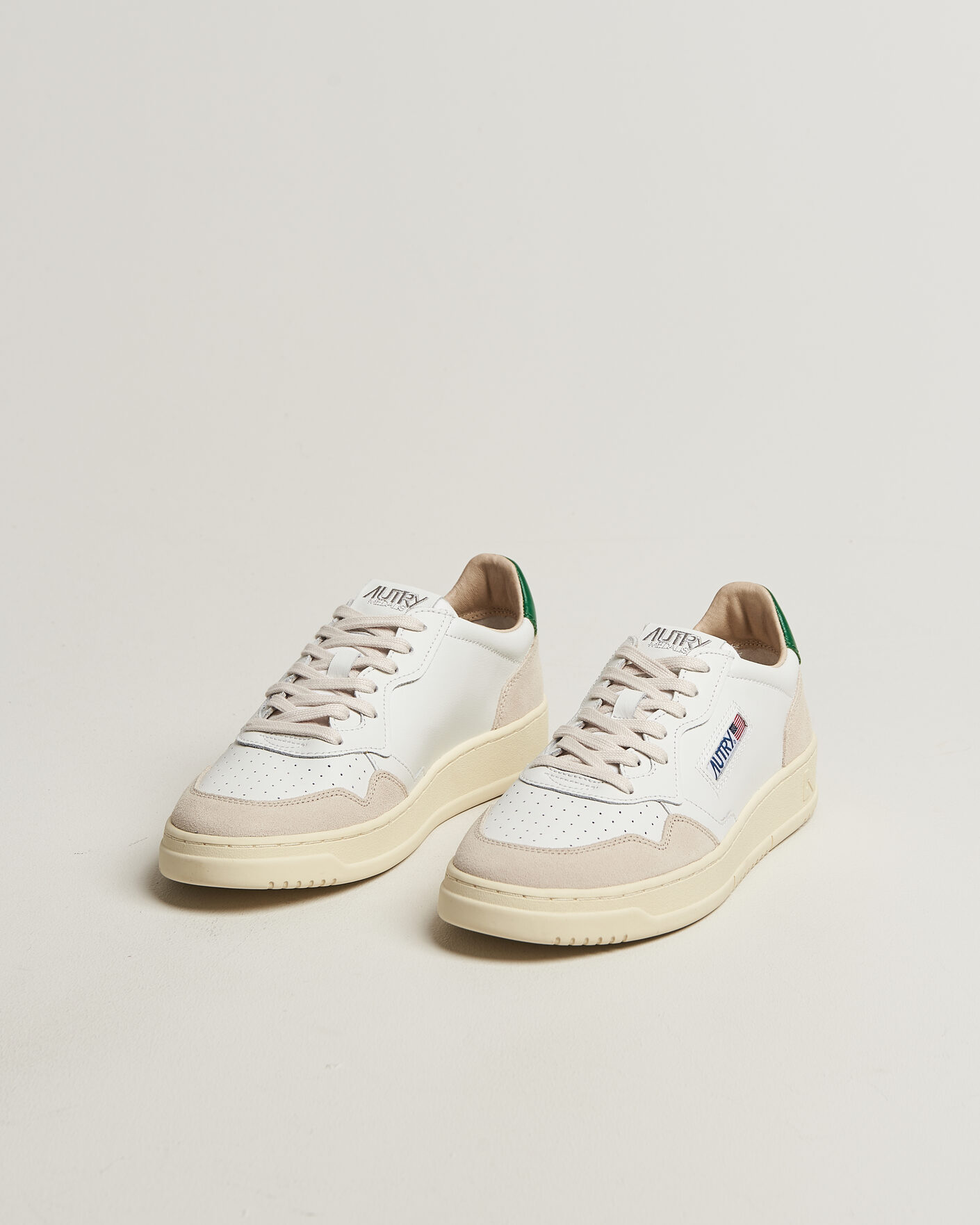Herren | Sneaker | Autry | Medalist Low Leather/Suede Sneaker White/Amazon