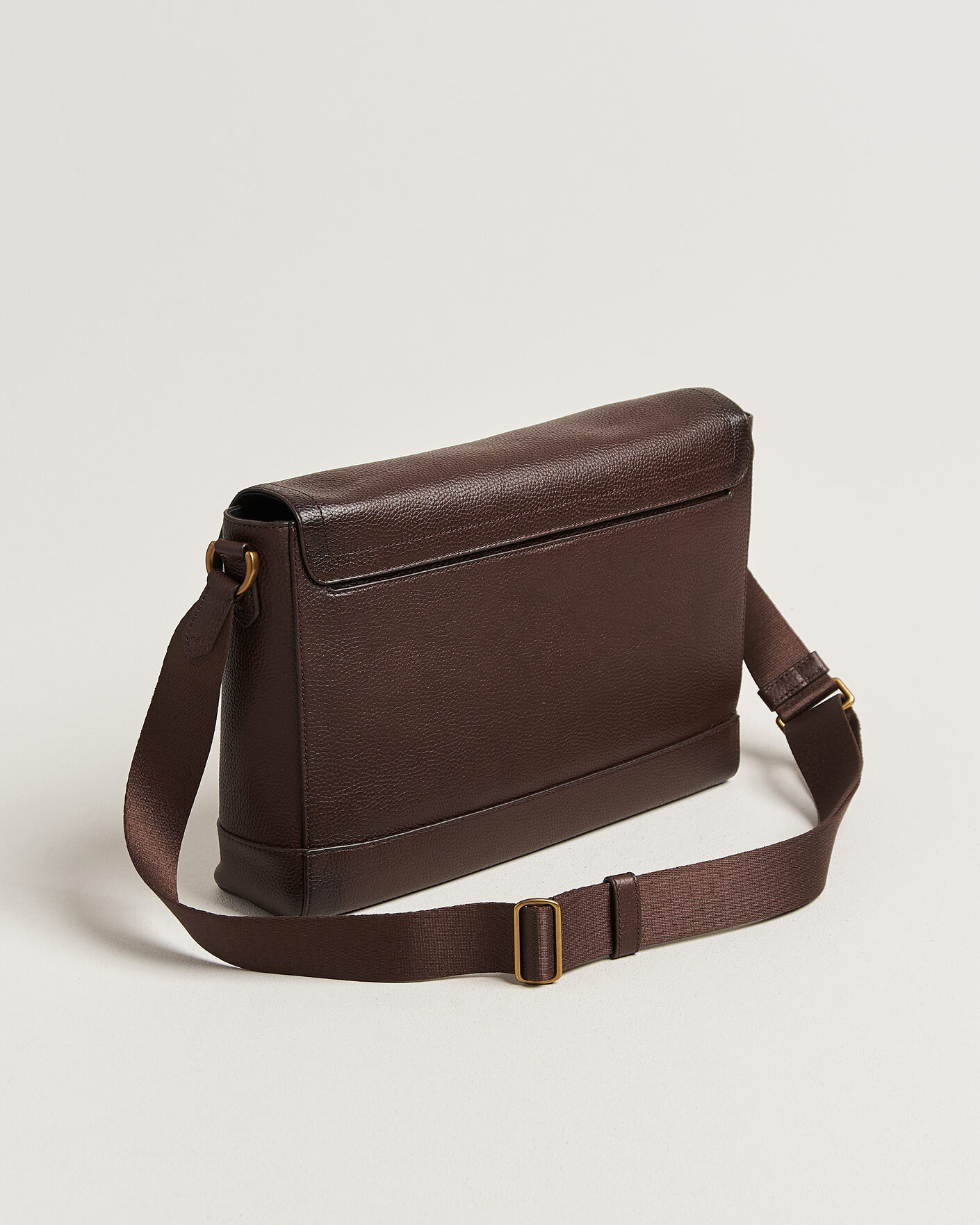 Herren | Taschen | Polo Ralph Lauren | Pebble Leather Messenger Bag Dark Brown