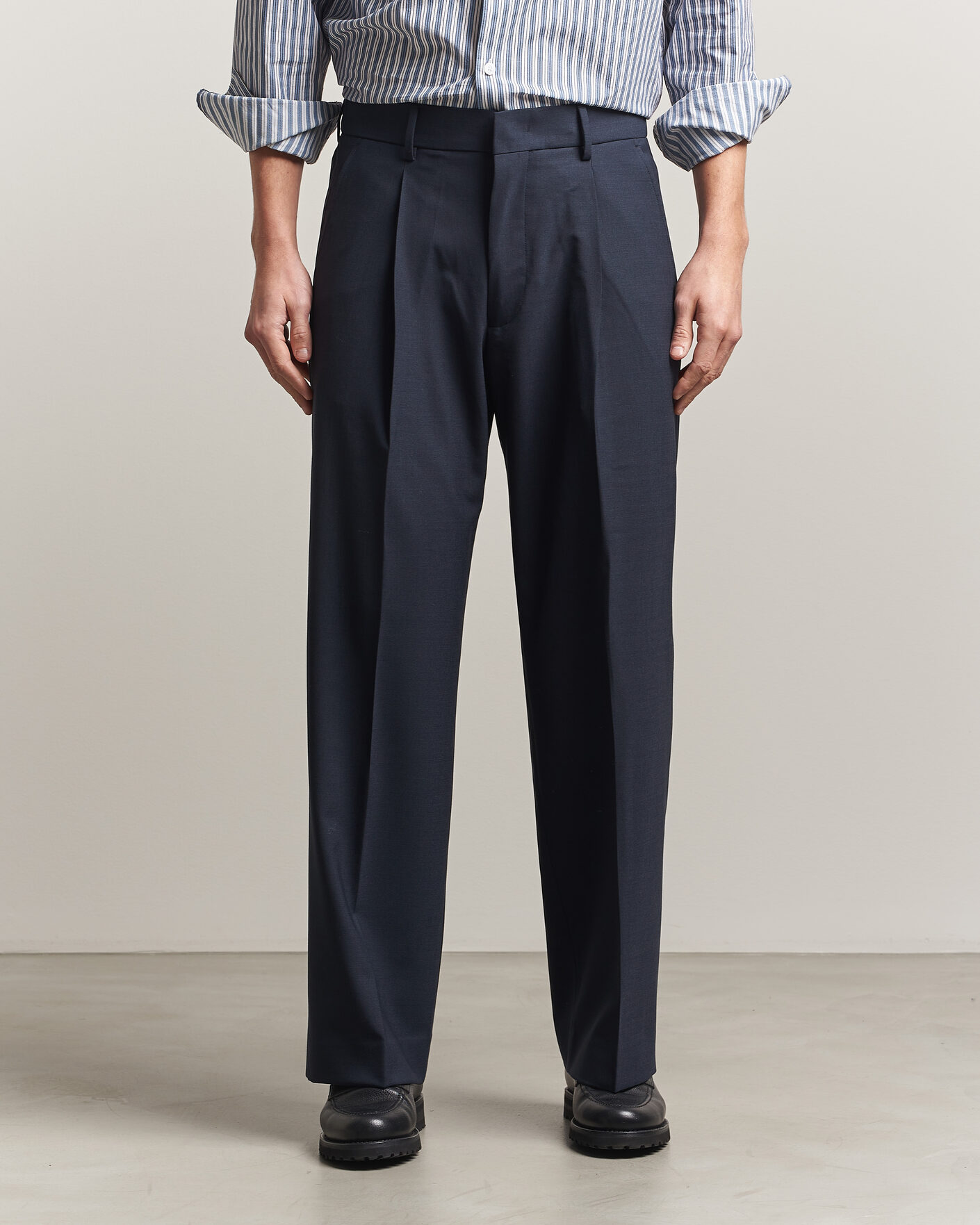 Herren | Hosen | NN07 | Kay Summer Wool Drawstring Trousers Deep Navy