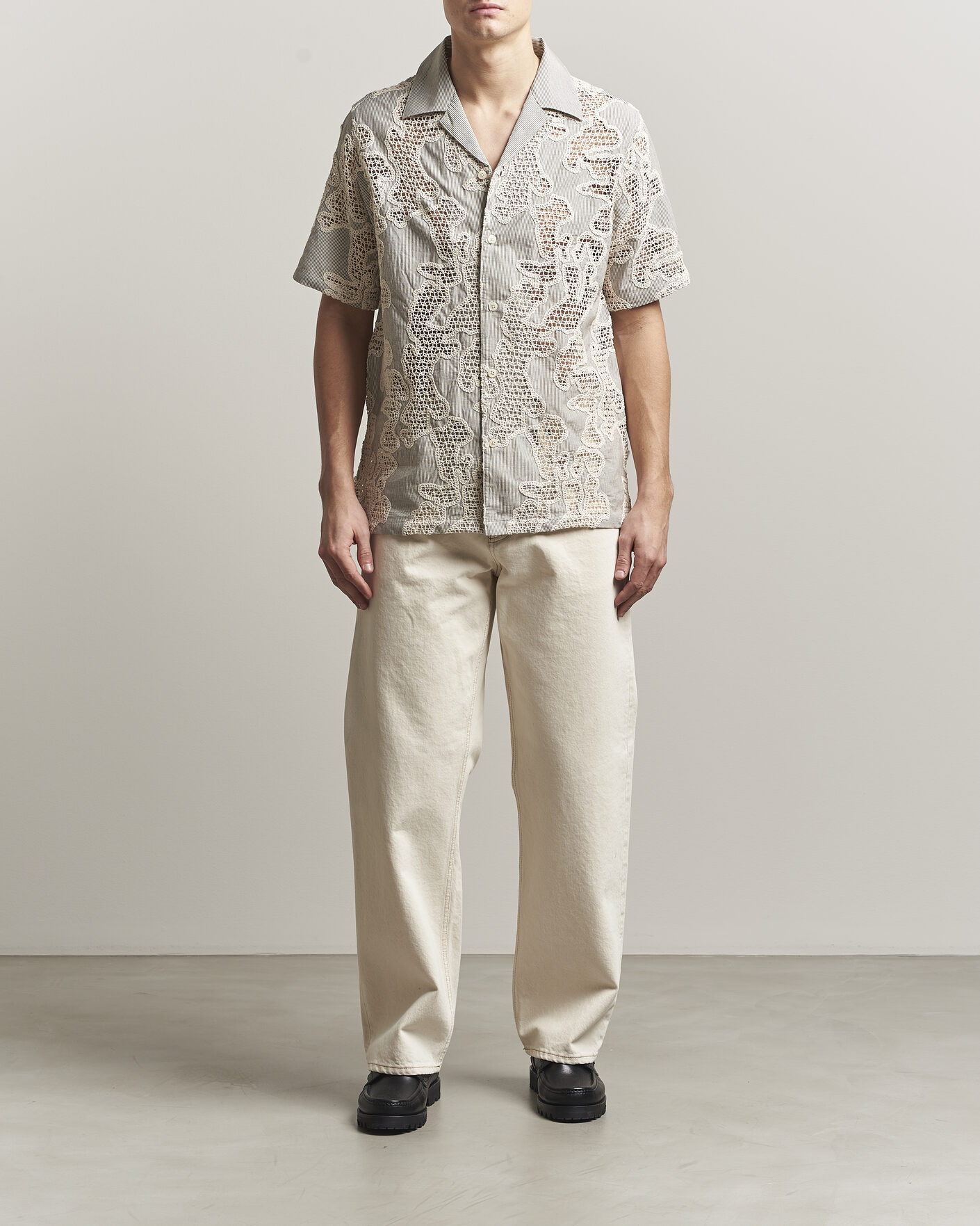 Herren | Hemden | NN07 | Julio Flower Short Sleeve Shirt Deep Truffle
