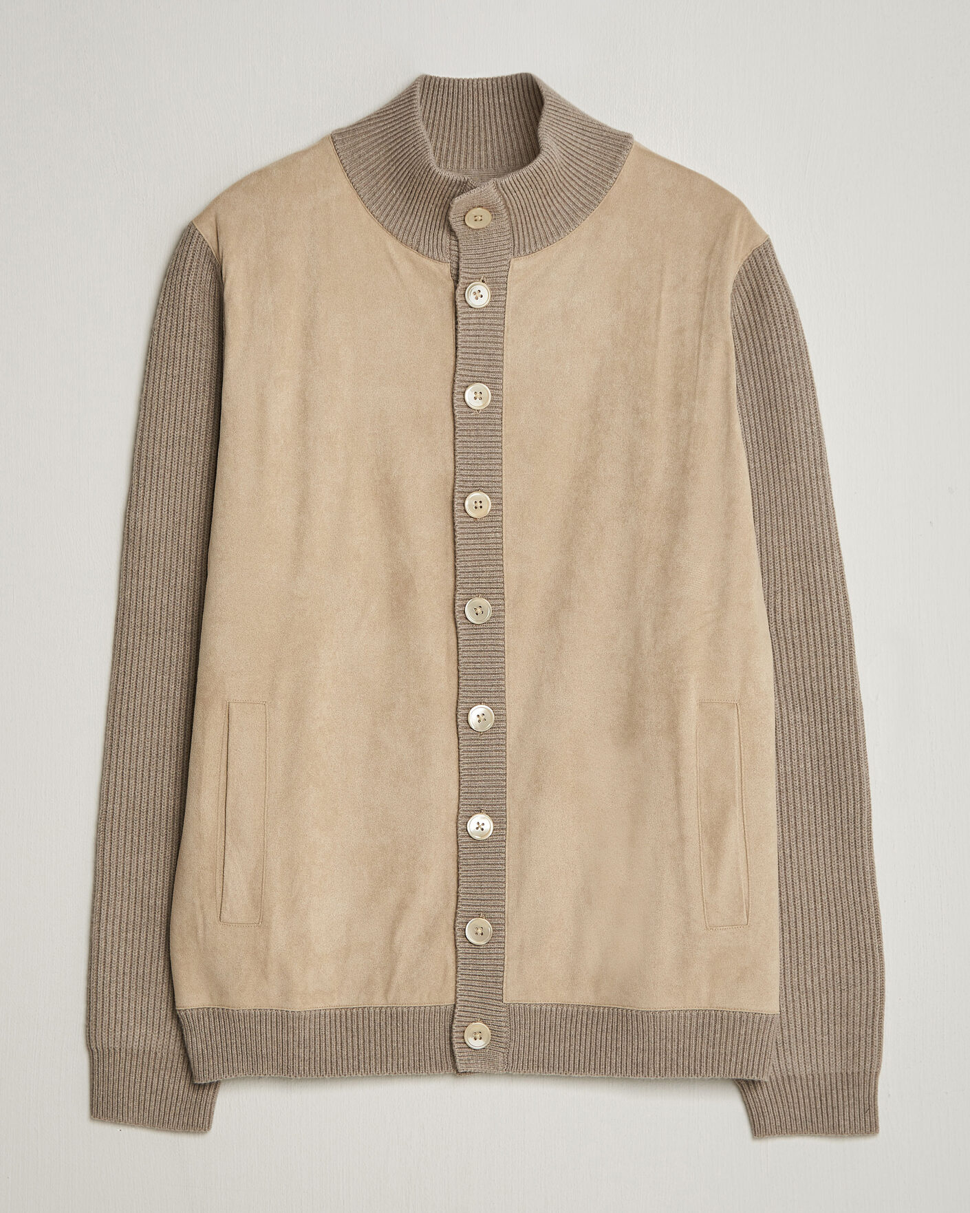 Herren | Pullover | Stenströms | Knitted Hybrid Buttoned Alcantara Cardigan Taupe