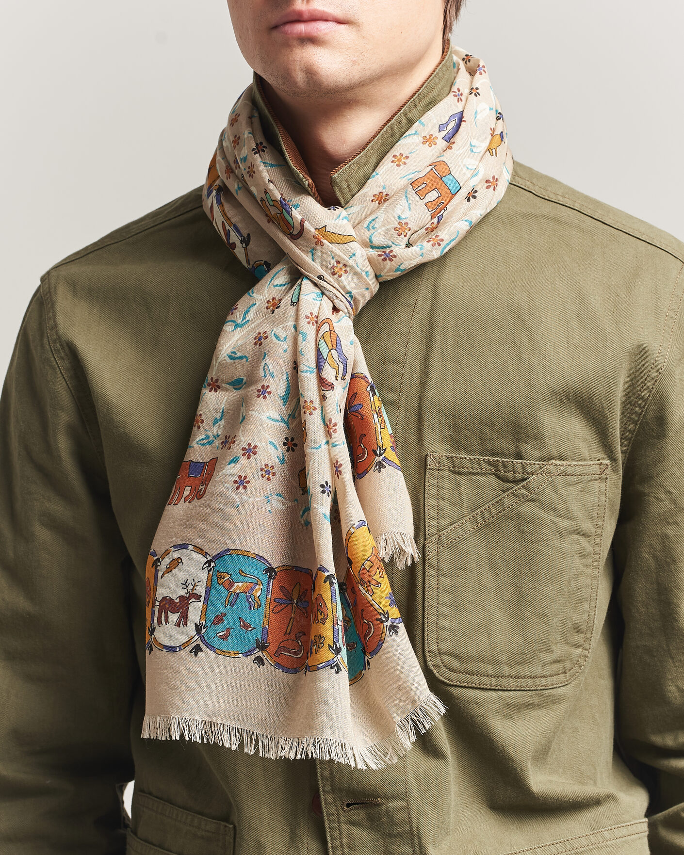 Herren | Drake's Loose Animal Wool/Silk Print Scarf Beige | Drake's | Loose Animal Wool/Silk Print Scarf Beige