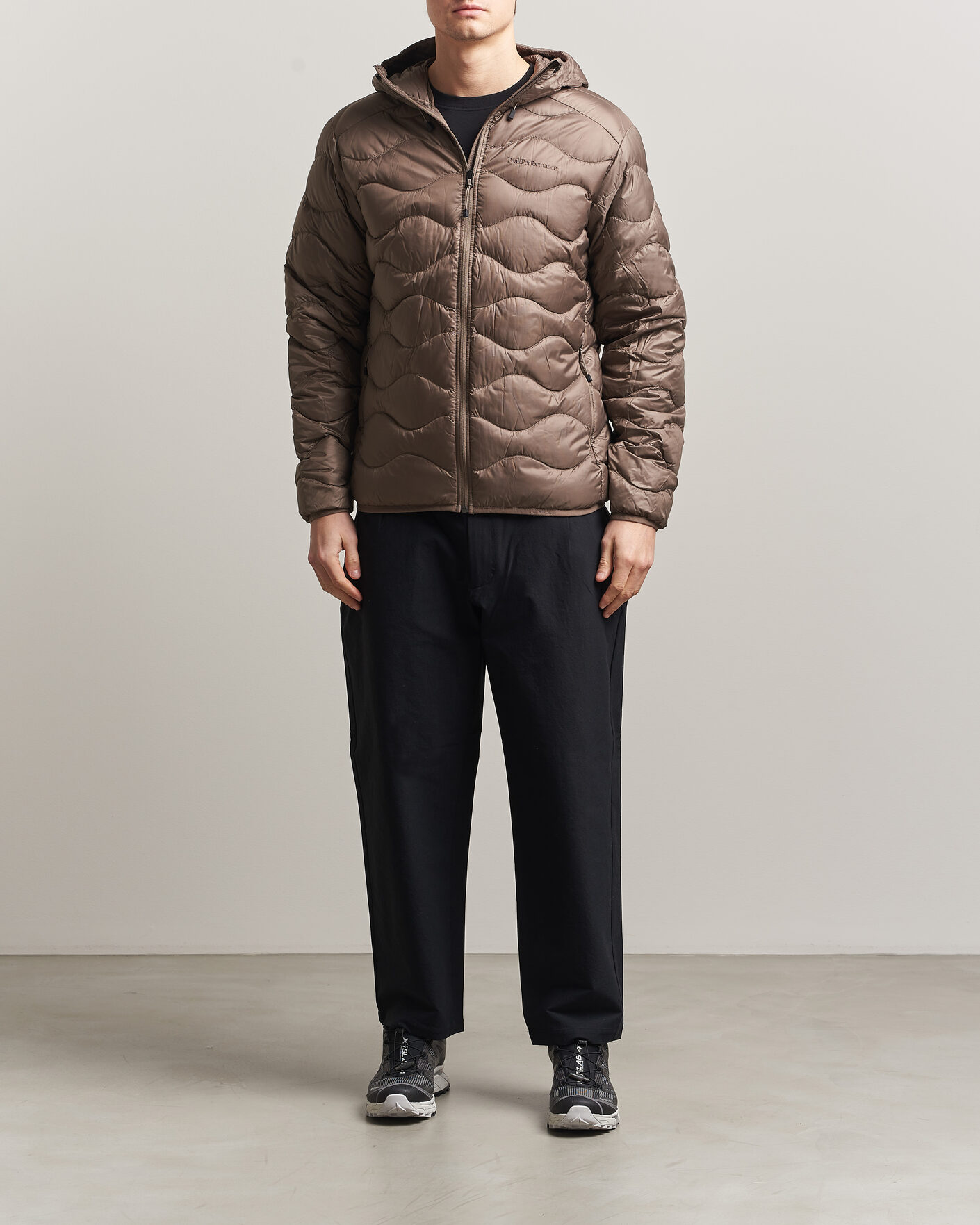 Herren | Jacken | Peak Performance | Helium Down Hooded Jacket Terrian Tan