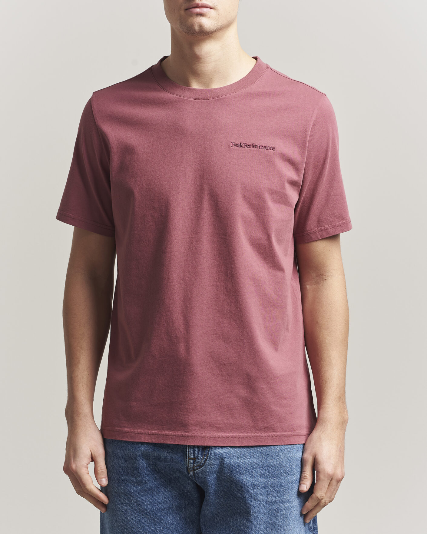 Herren | T-Shirts | Peak Performance | Original Crew Neck T-Shirt Wild Rouge