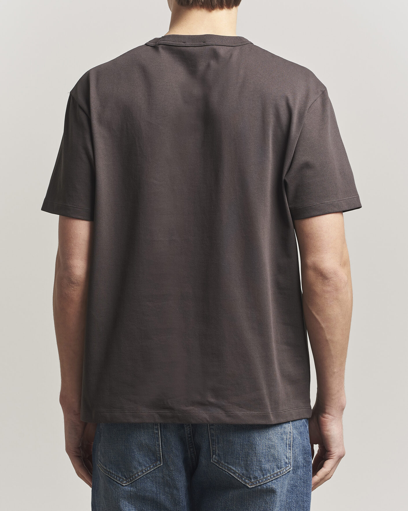 Herren | T-Shirts | A.P.C. | Boxy Fit Petit VPC T-Shirt Ecru Brown