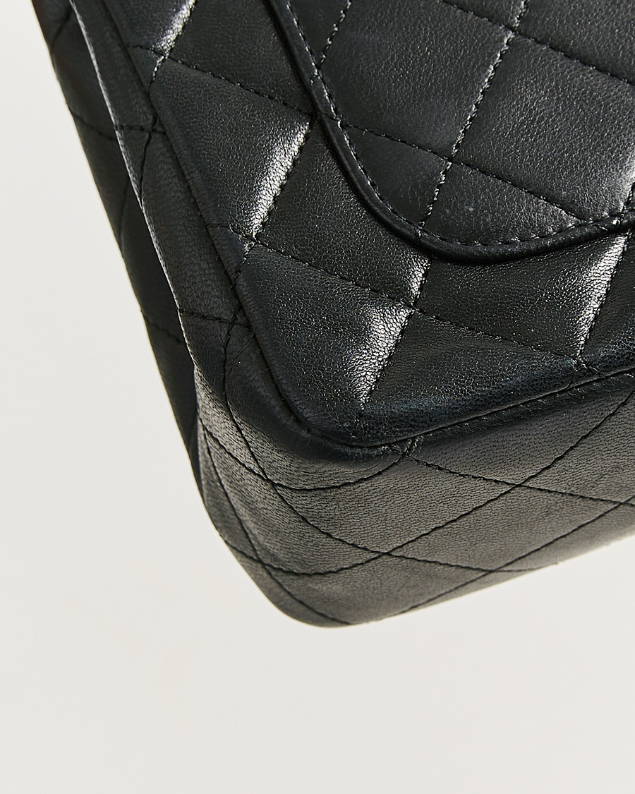 Herren | Pre-Owned & Vintage Bags | Chanel Pre-Owned | Classic Double Flap Square Medium Lambskin Black