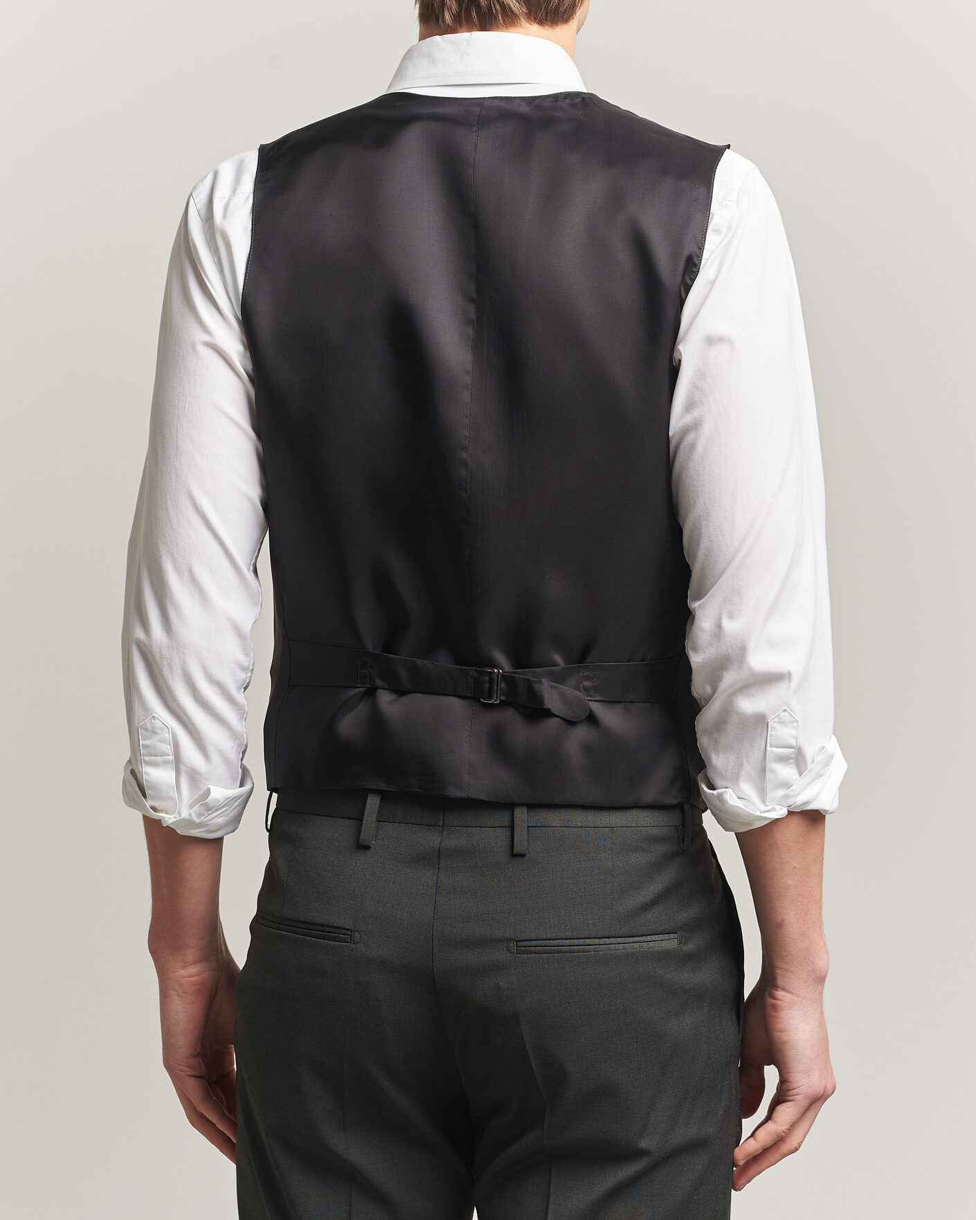 Herren | Sakkos | Tiger of Sweden | Wayde Wool Travel Waistcoat Olive Extreme