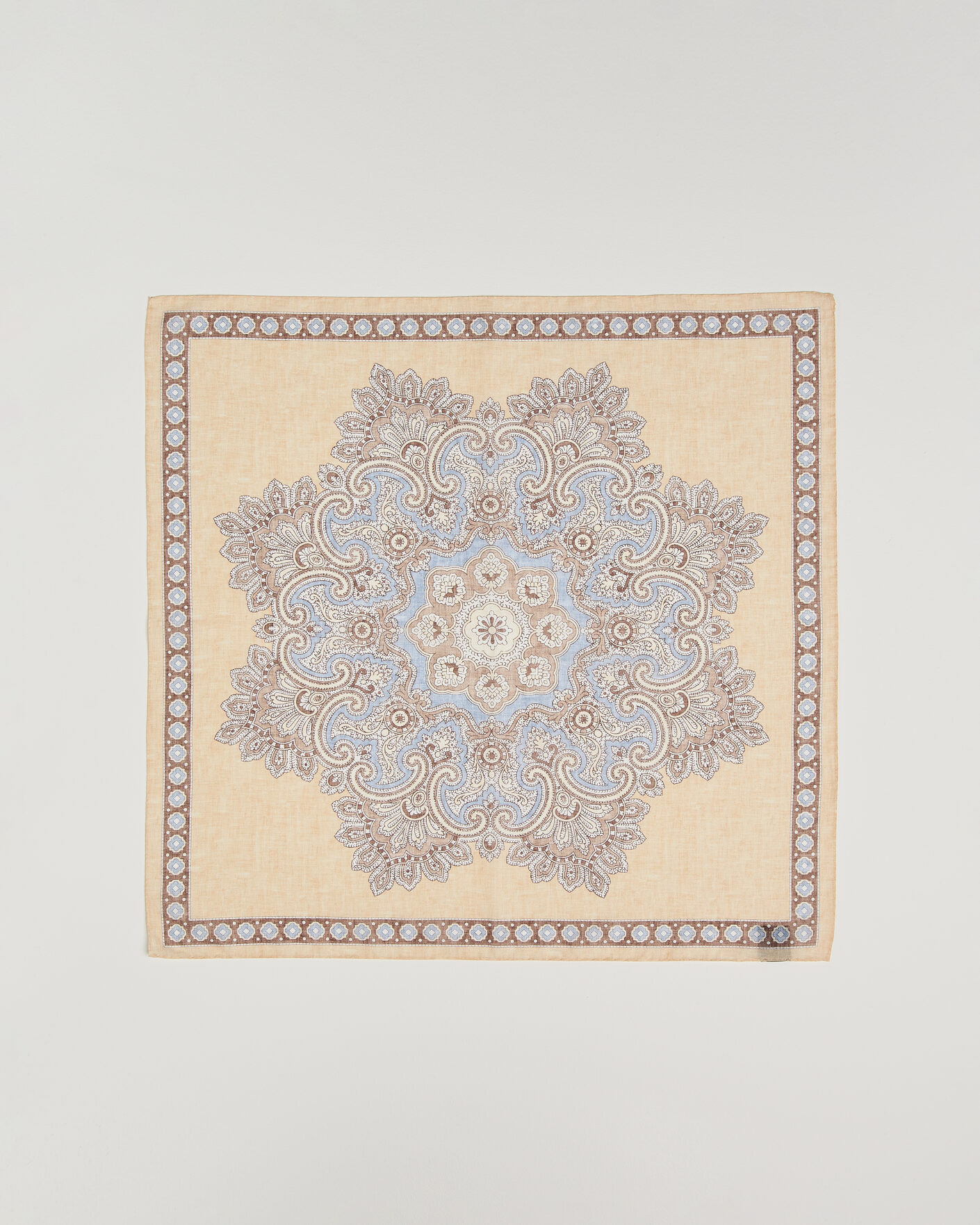 Herren | Tücher | Amanda Christensen | Cotton Voilé Large Paisley Bandana Yellow