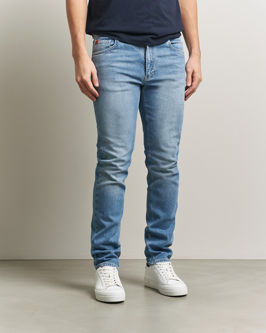 Herren | Jeans | J.Lindeberg | Jax Light Wash Slim Jeans Light Blue