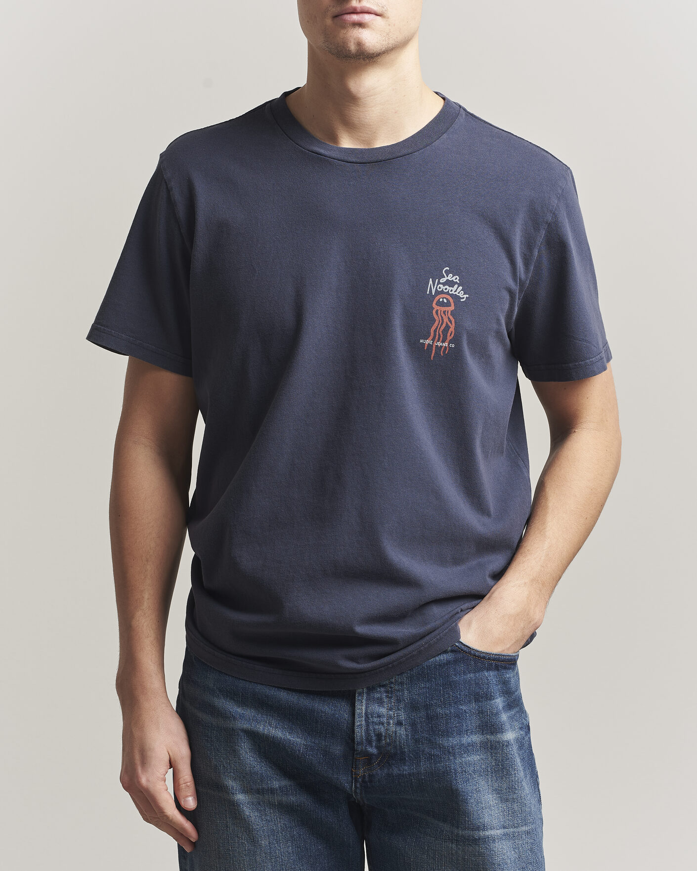 Herren | T-Shirts | Nudie Jeans | Roy Printed T-Shirt Dark Blue