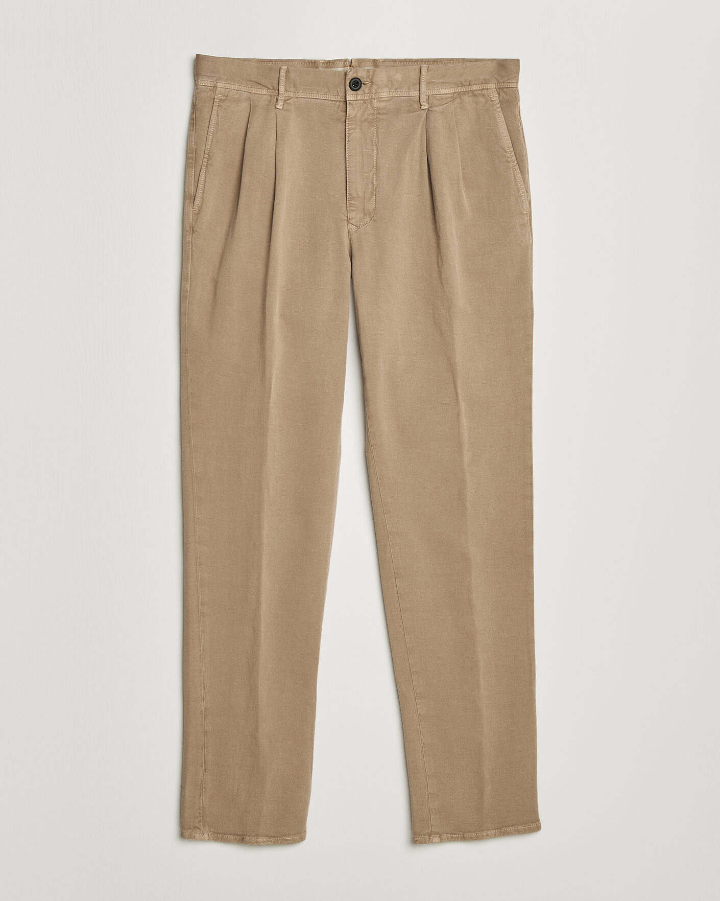 Herren | Hosen | Incotex | Tapered Fit Pleated Linen Slacks Brown